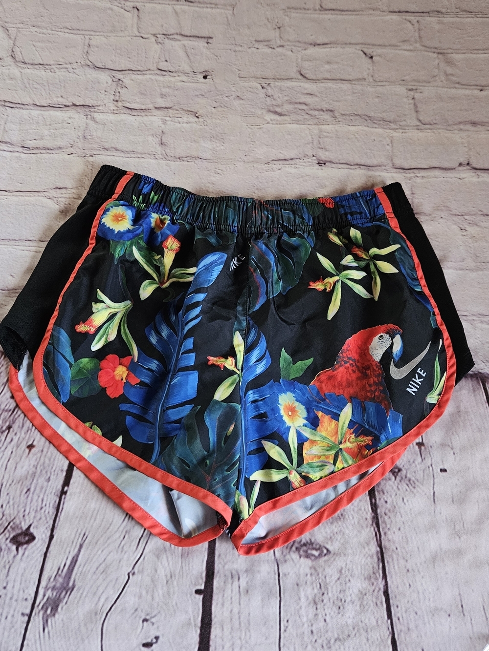 Nike Tempo Floral-Print Running Shorts Tropical Mesh Trim Dri-Fit Athletic Small